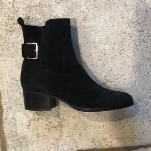 Via spiga suede booties